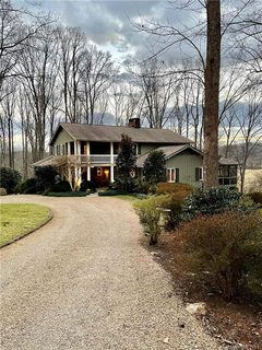 4 Jackson Grove sold home in Jackson Grove, Landrum, SC