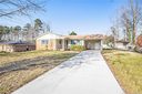 6606 Flintrock Road sold home in Charlotte, SC