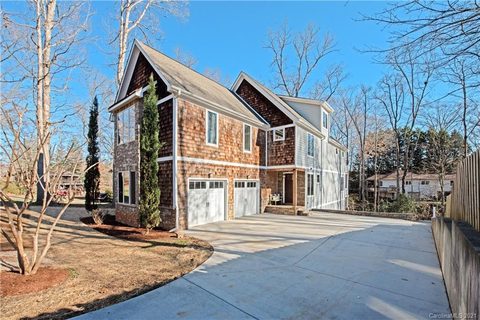 138 Lakeland Road