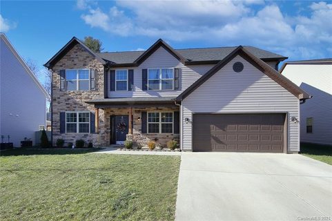 24 Henbit Way sold home in Balsam Ridge, Arden, NC