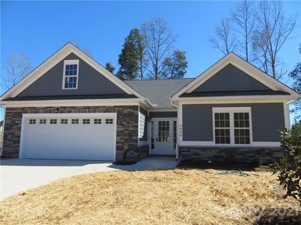 3006 Kern Drive sold home in SaddleBrook, Salisbury, NC