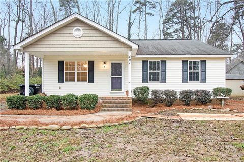 401 Touch Me Not Lane sold home in Cedar Grove Park, Charlotte, NC