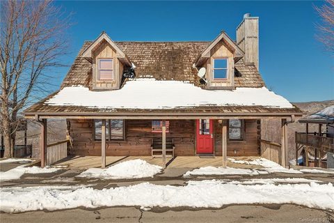 31 Scenic Wolf Drive