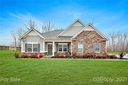 155 Autumn Mist Road sold home in Statesville, SC