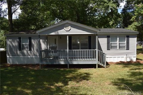118 Island View Drive sold home in Pinehaven, Badin Lake, NC
