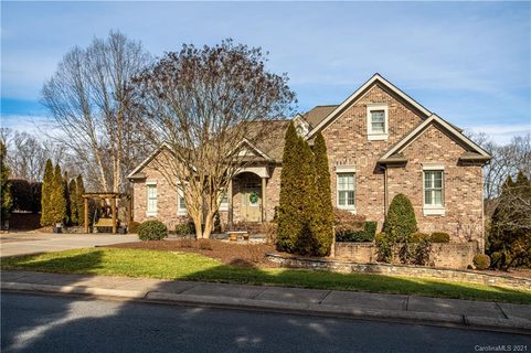 127 Deer Brook Drive