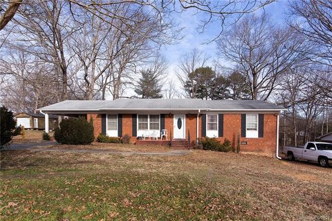 5200 Bahama Drive sold home in Princeton Park, Kannapolis, NC