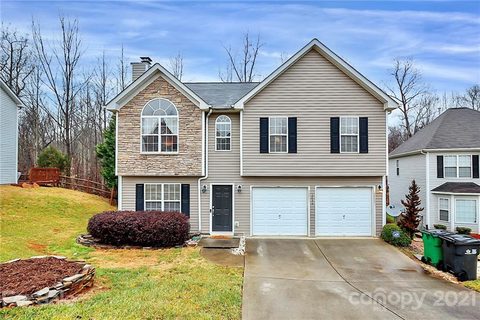 5034 Eagle Creek Drive sold home in Eagle Ridge, Charlotte, NC