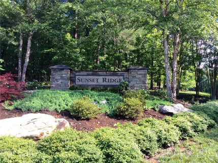 1044 Faith Court sold home in Sunset Ridge, Morganton, NC