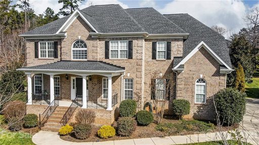 1031 Patricians Lane sold home in The Estates At Wesley Oaks, Wesley Chapel, NC