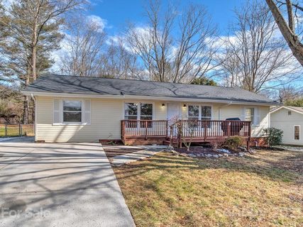 5 Glen Meadows Road