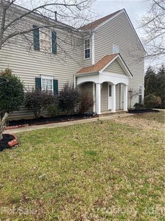 3089 Hawick Commons Drive