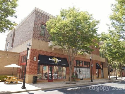 720 Governor Morrison Street 222 sold home in The Lofts At Morrison, Charlotte, NC