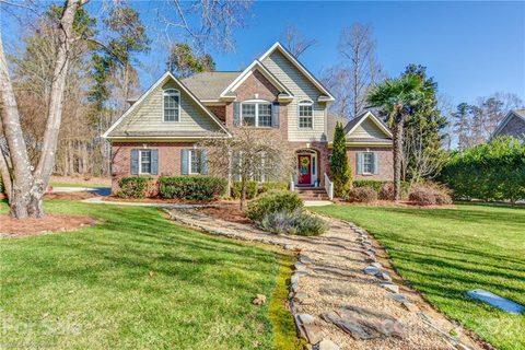 2030 Fasana Road sold home in Mariners Watch Cove, York, SC