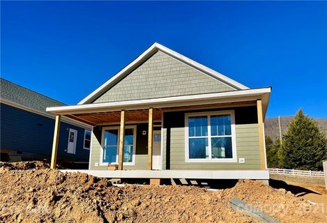 1124 Blueview Drive