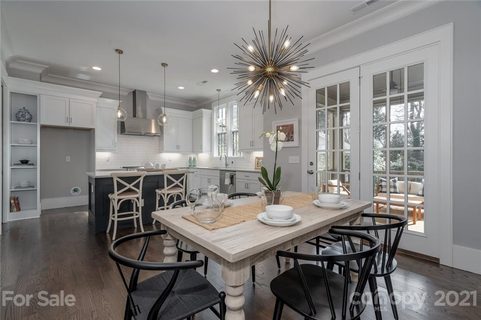 Previously sold for $751,640