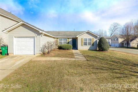2902 Fairglen Road sold home in Fairstone, Charlotte, NC