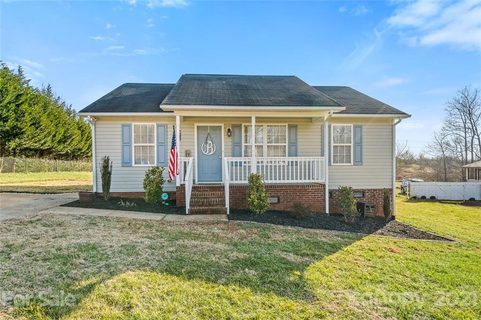 2801 River Village Lane sold home in River Village, Lincolnton, NC