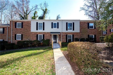 5933 Quail Hollow Road