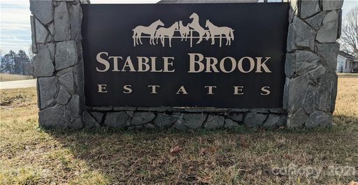 00 Stable Brook Lane 18