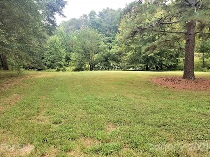 2928 Laura Road sold lot in Shallowbrook Farms, Shelby, NC