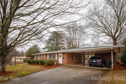 327 Holland Drive sold home in Holland Farms, Statesville, NC