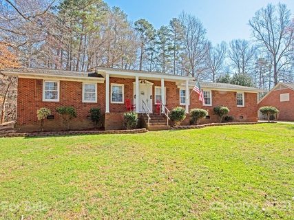 285 Heritage Place
