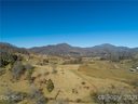 33 Coyote Hollow Road sold home in Waynesville, SC