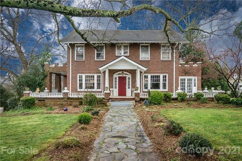 122 Corban Avenue