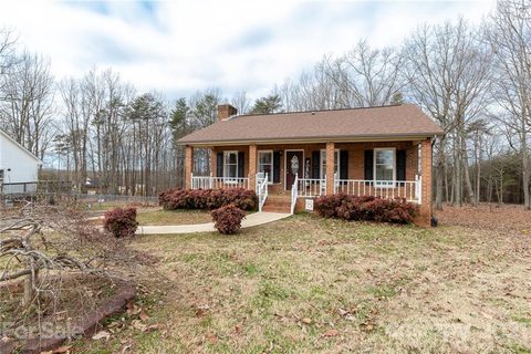207 Drew Court sold home in Logan Park, Kings Mountain, NC
