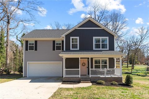 303 S Westover Drive