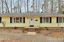 2521 Meadow Lane sold home in Matthews, SC