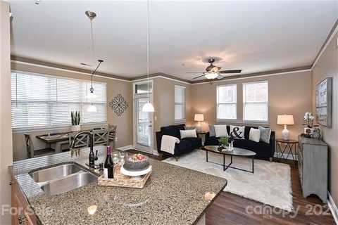 546 Oakland Avenue 20
