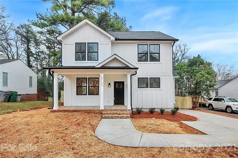 2733 Phillips Avenue sold home in Revolution Park, Charlotte, NC