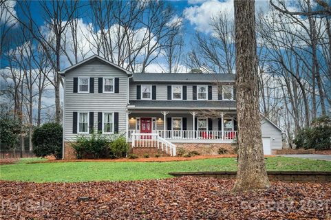 10400 Stonemede Lane sold home in Providence Ridge, Matthews, NC