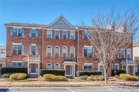 14142 Fitzroy Lane A sold townhome in Charleston Place at Ballantyne, Charlotte, NC