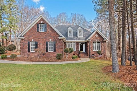 5500 S Oakmont Street sold home in West Oaks, Kannapolis, NC