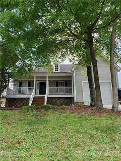 2202 Charles Towne Court sold home in Sumter Ridge, Kannapolis, NC
