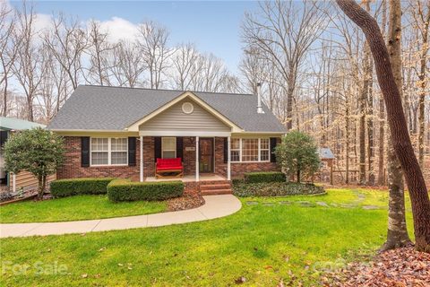 7908 Deer Lane sold home in Deerwoods, Waxhaw, NC