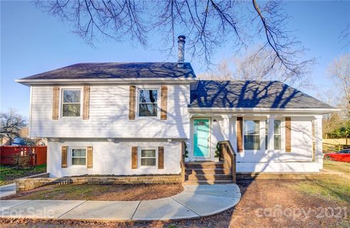 1933 Bentley Place sold home in Country Club, Charlotte, NC