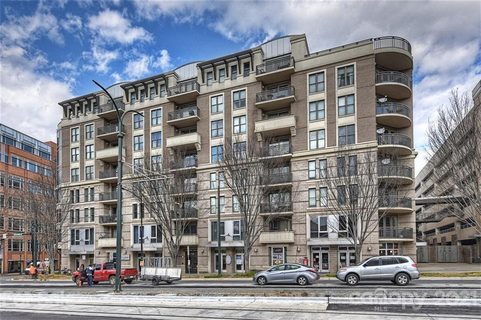 718 Trade Street 610