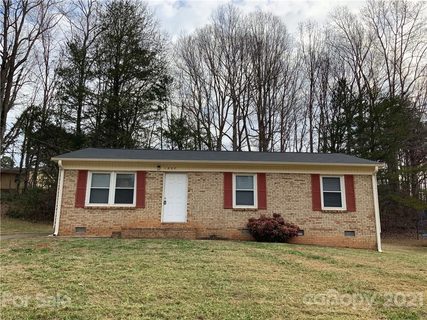 1820 Alpine Drive sold home in Northwoods, Kings Mountain, NC