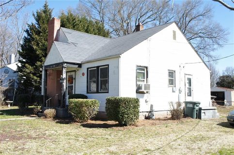 1109 Poston Circle