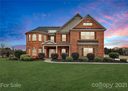 5506 Holly Hills Drive sold home in Waxhaw, SC