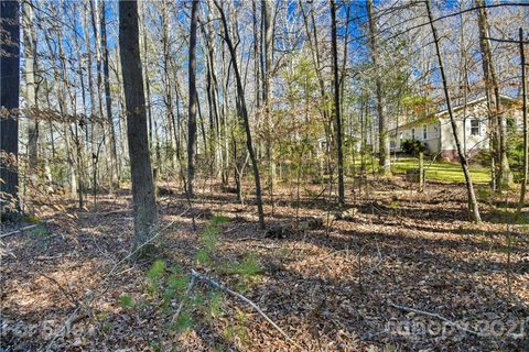Lot 16 Mountain Haven Drive sold lot in Mountain Haven Estates, Mars Hill, NC