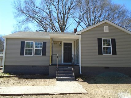 1519 Poston Circle