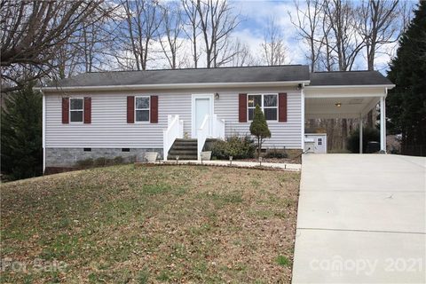 123 Woodview Drive sold home in Sunbrook, Statesville, NC