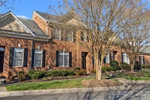 336 Liverpool Road sold townhome in Ardwyck, Rock Hill, SC