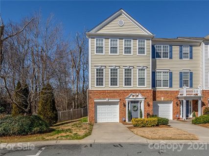 3018 Castleberry Court