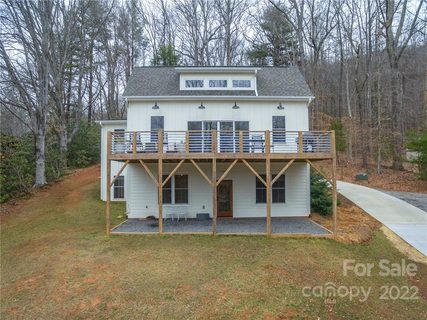 10 Addies Way sold home in Stonecrest, Black Mountain, NC